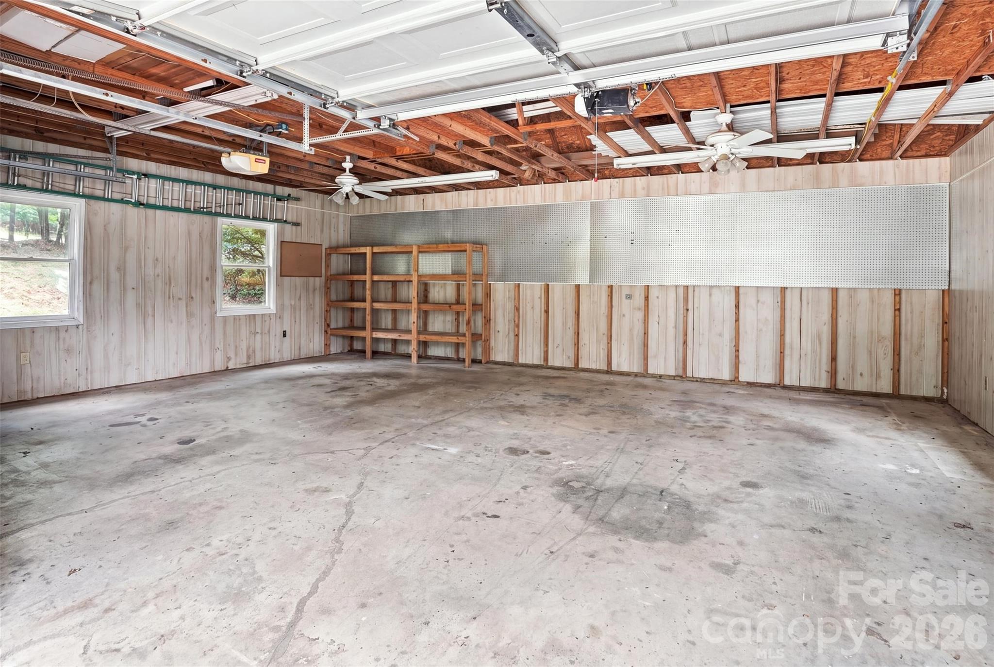 3911 Acacia Road Property Photo 29