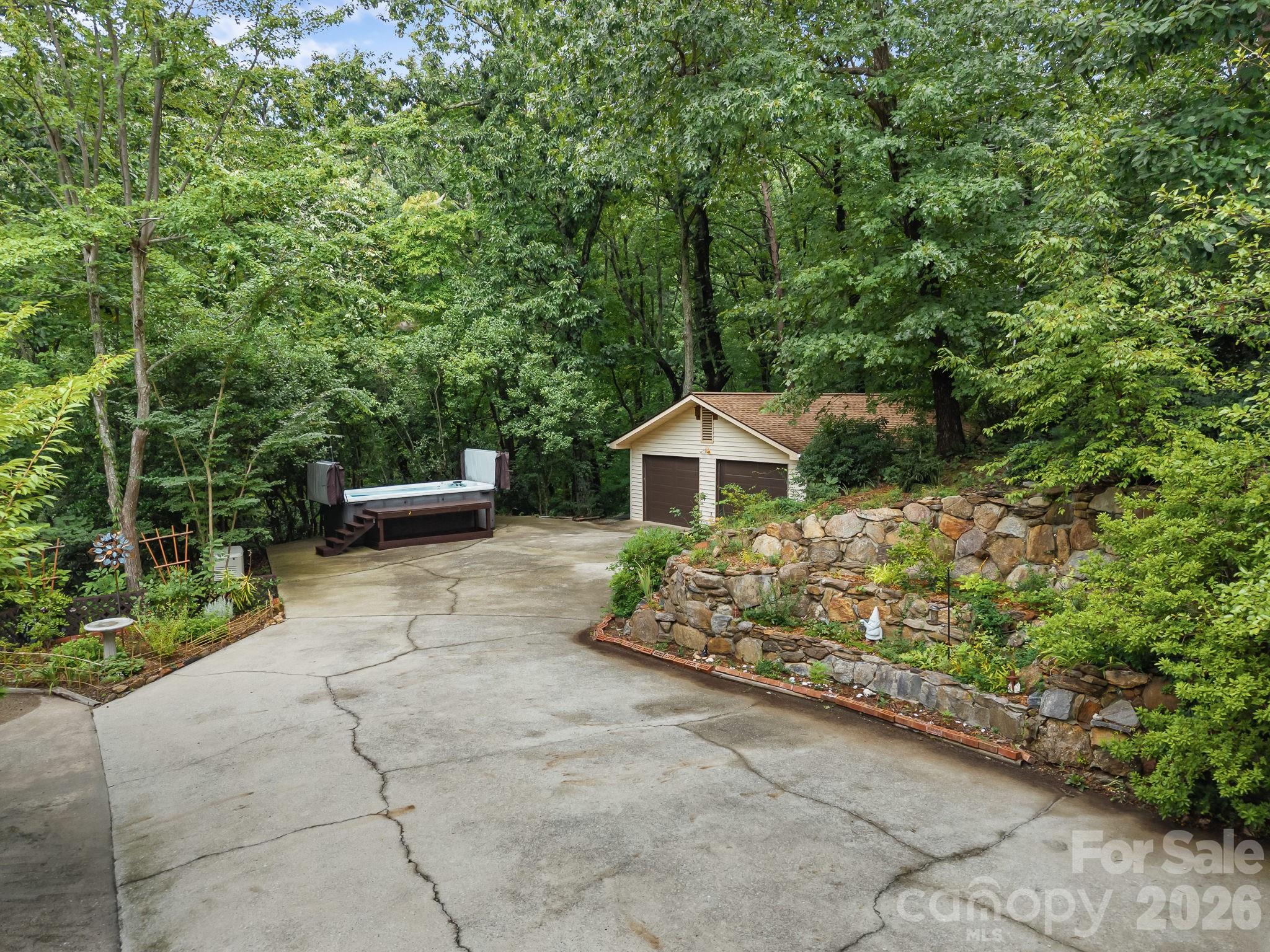 12 E Park Drive Property Photo 43