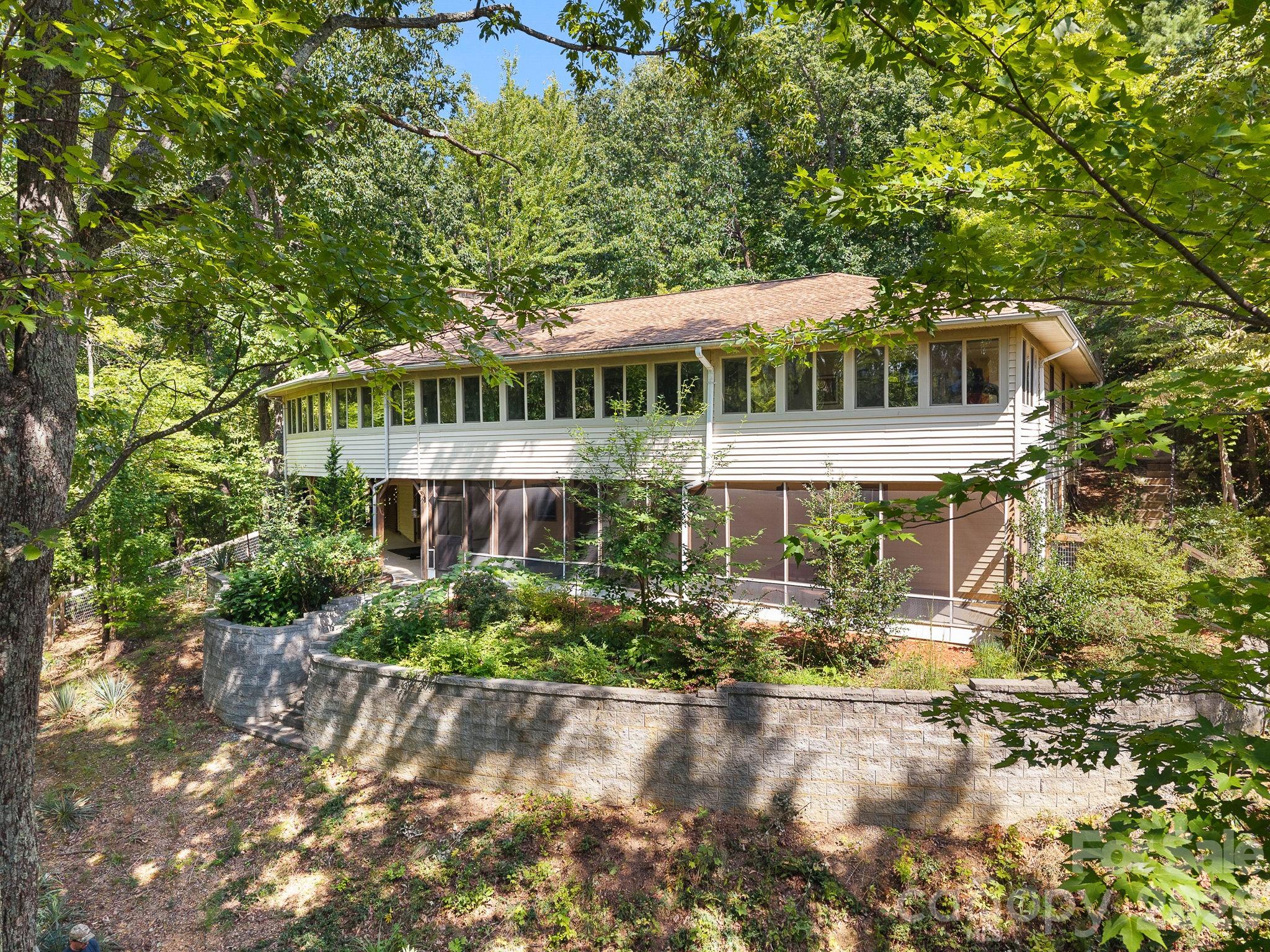 12 E Park Drive Property Photo 43