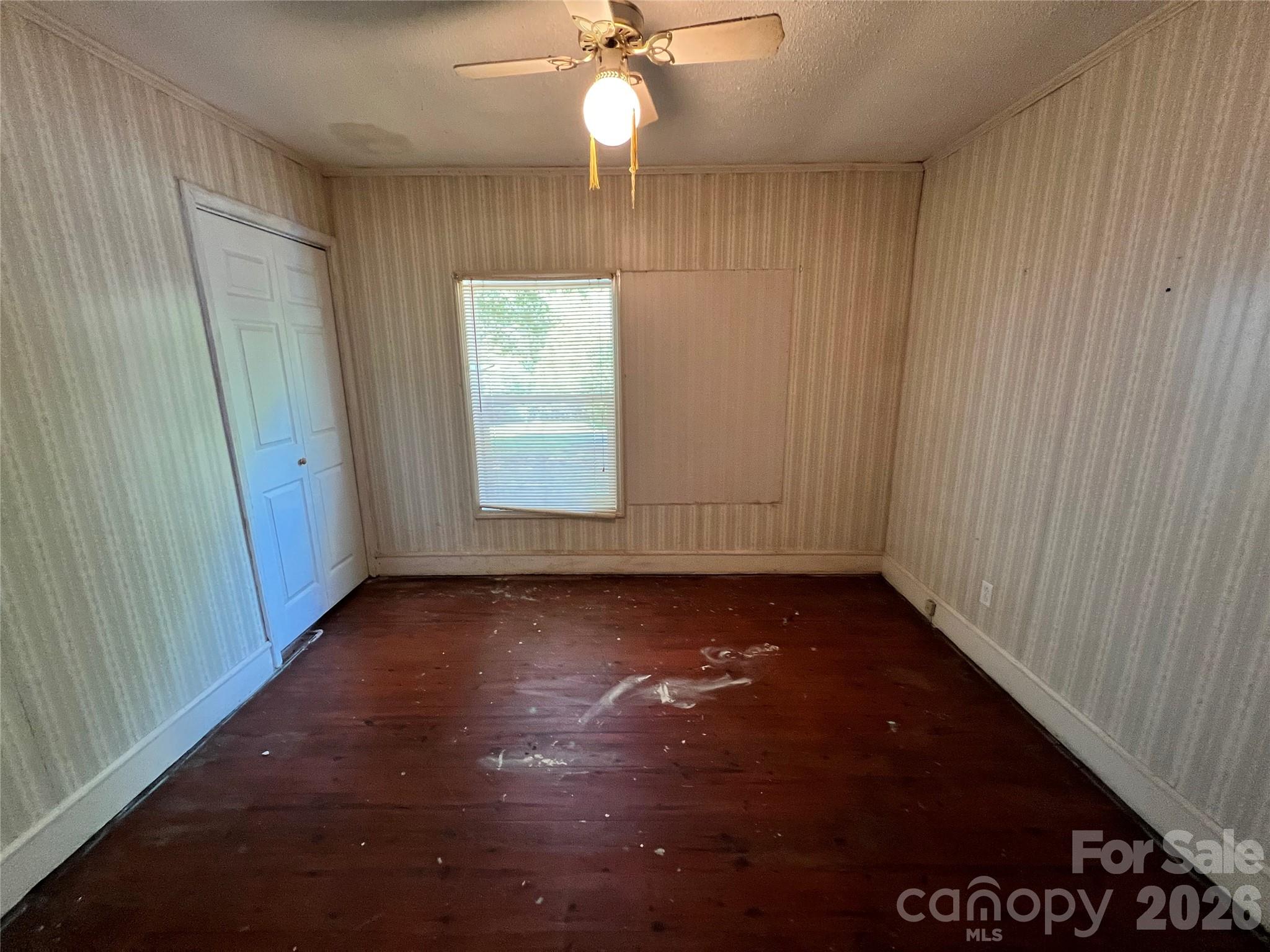 443 Smith Street Property Photo 19
