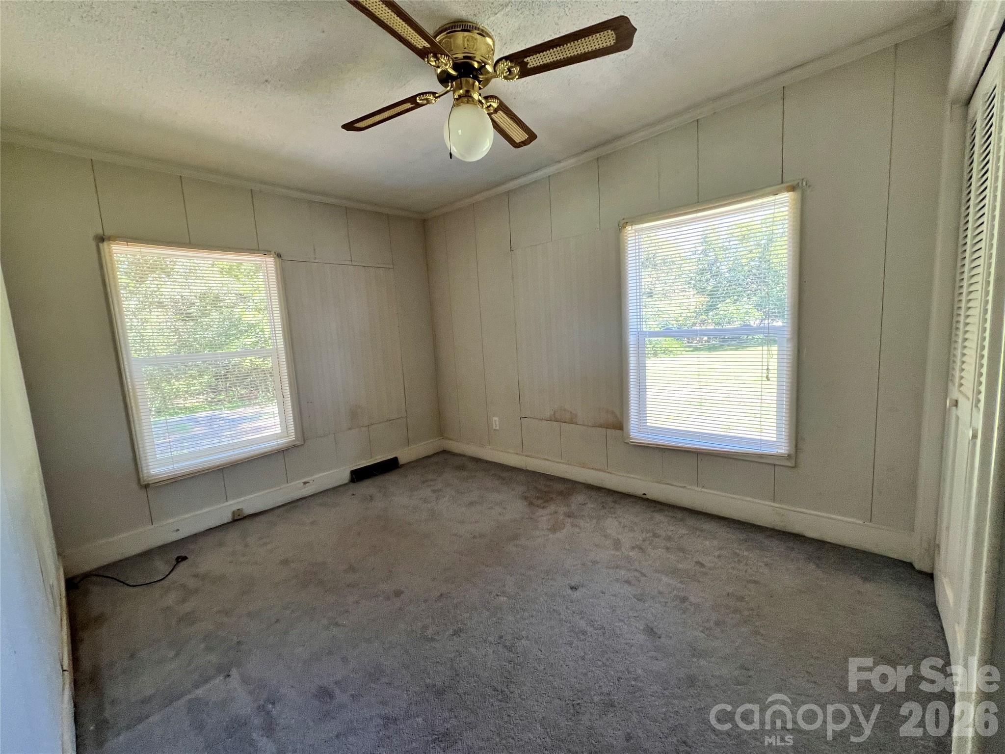 443 Smith Street Property Photo 22