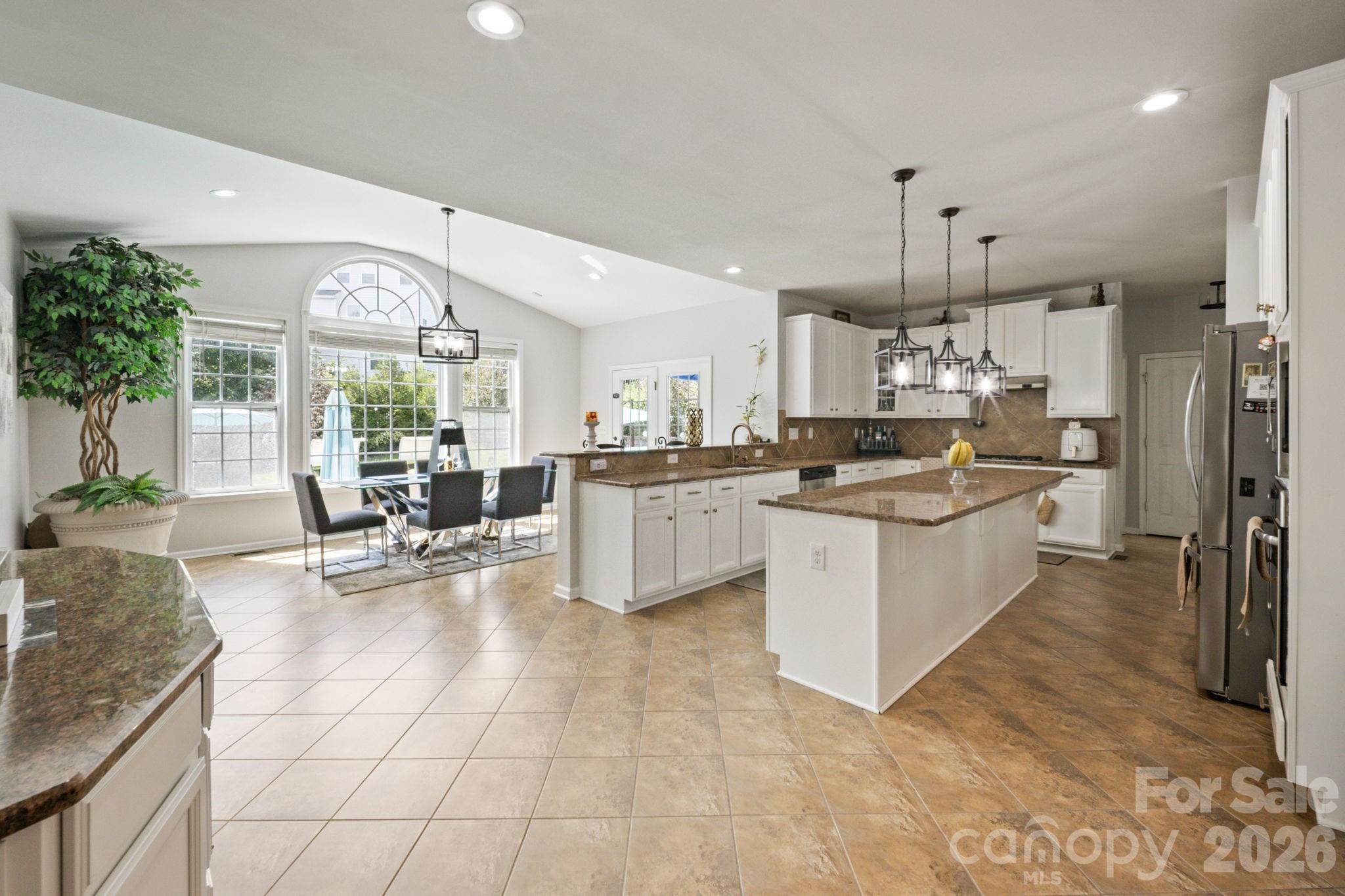5233 Firebrick Lane Property Photo 8