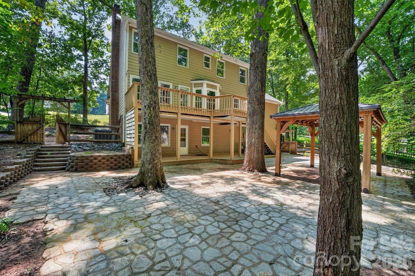 1472 Old Tara Lane Property Photo 13