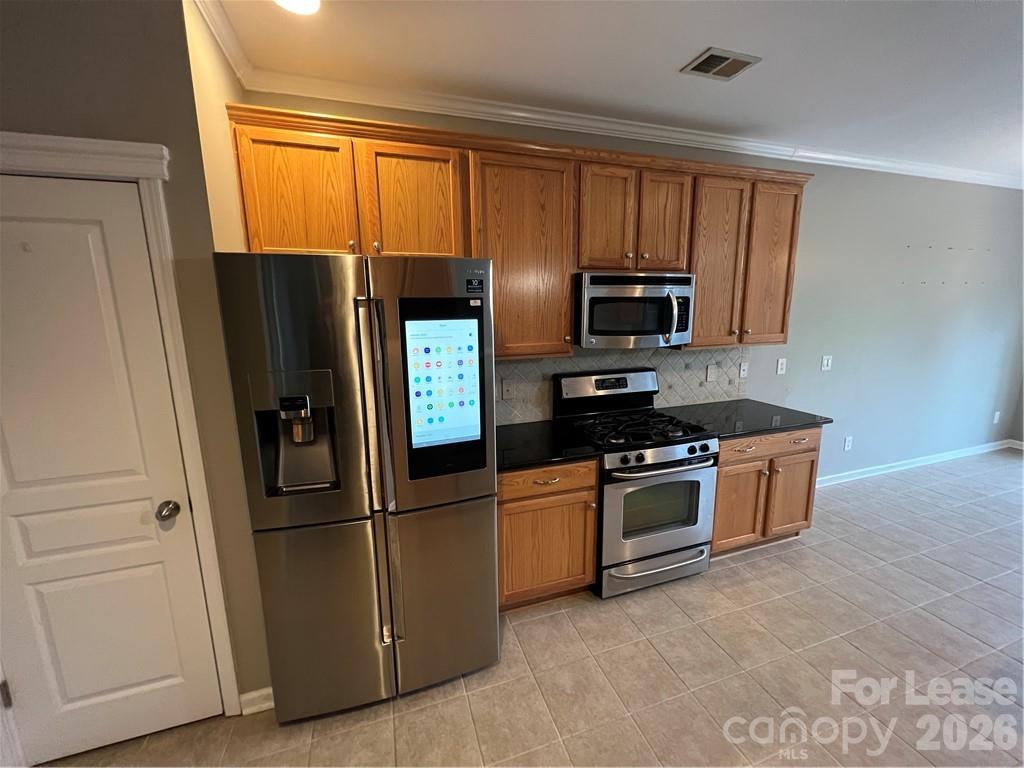 13317 Centennial Commons Parkway Property Photo 9