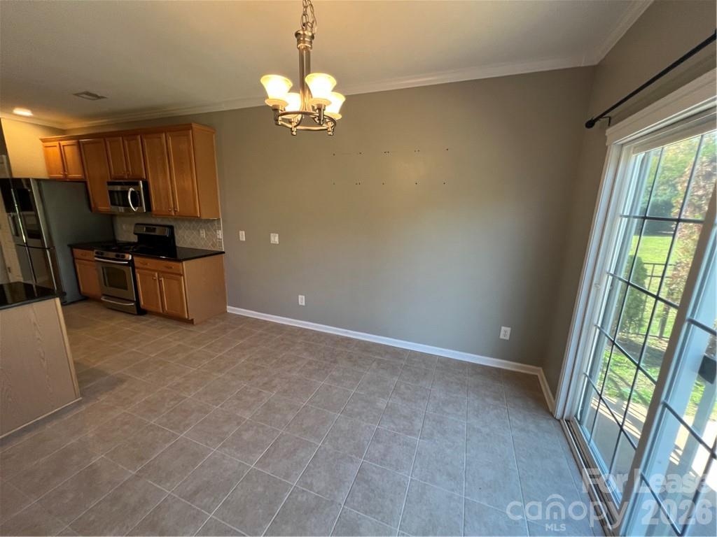 13317 Centennial Commons Parkway Property Photo 11