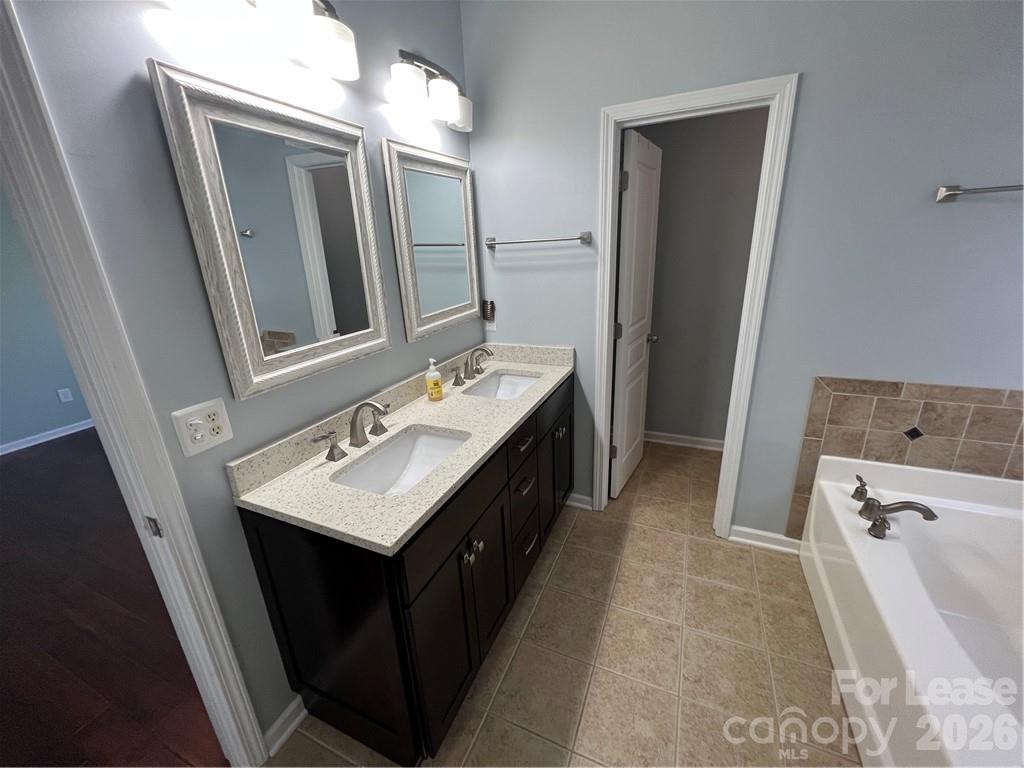 13317 Centennial Commons Parkway Property Photo 15