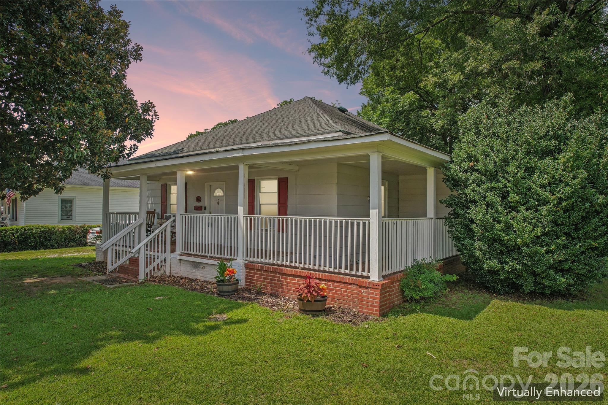 706 S Main Street Property Photo 40