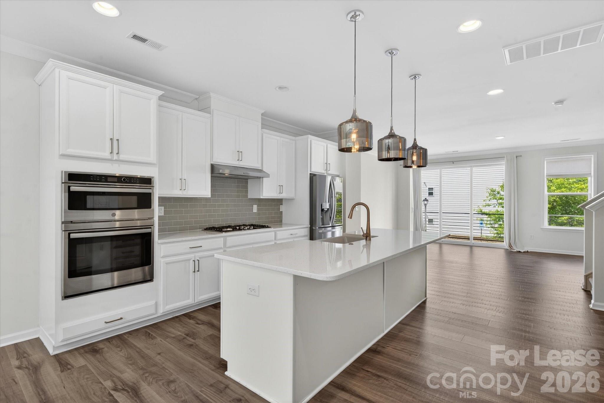 13018 Simoneaux Lane Property Photo 4