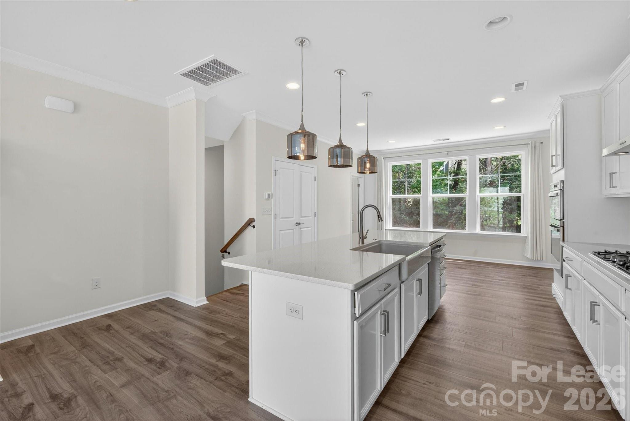 13018 Simoneaux Lane Property Photo 8