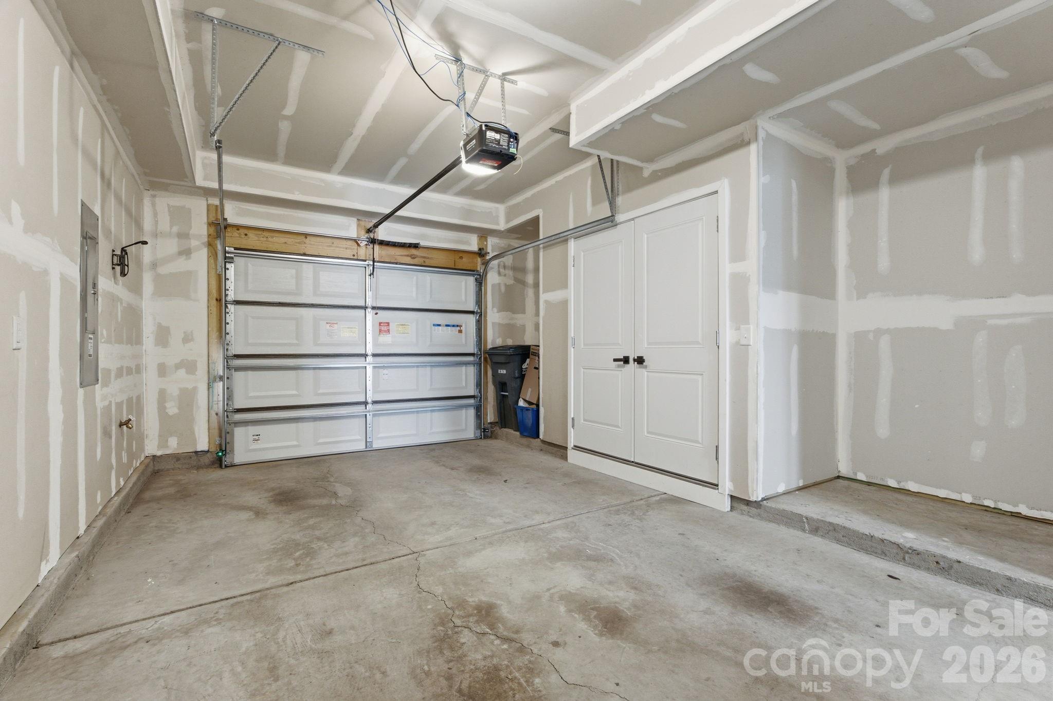 408 Tristram Lane Property Photo 28