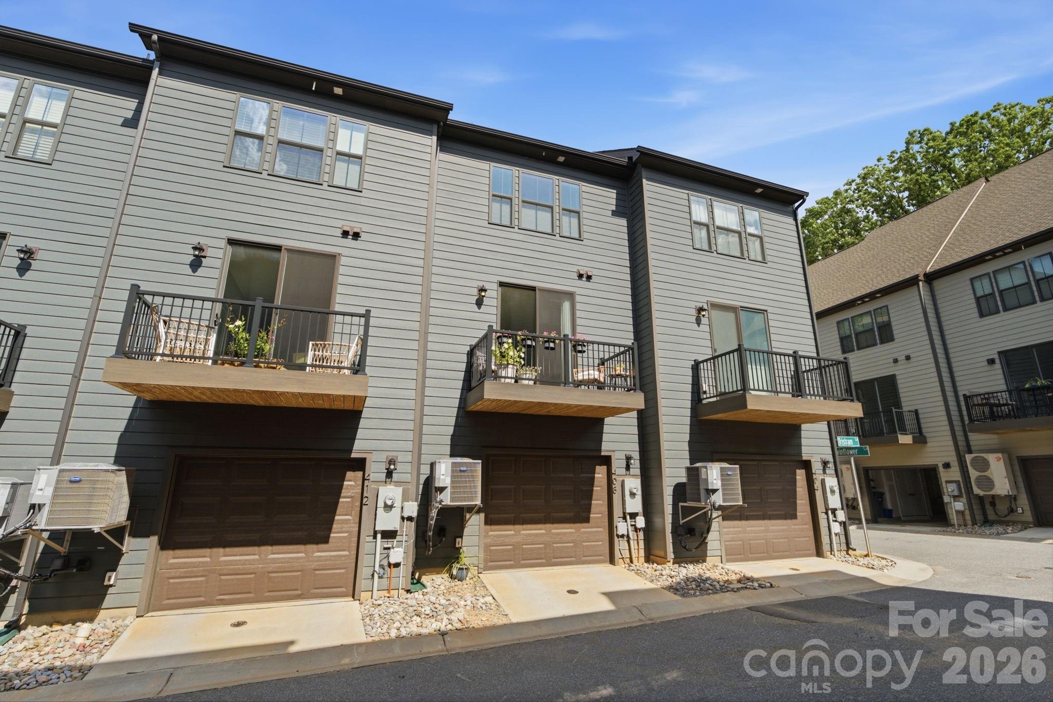 408 Tristram Lane Property Photo 33