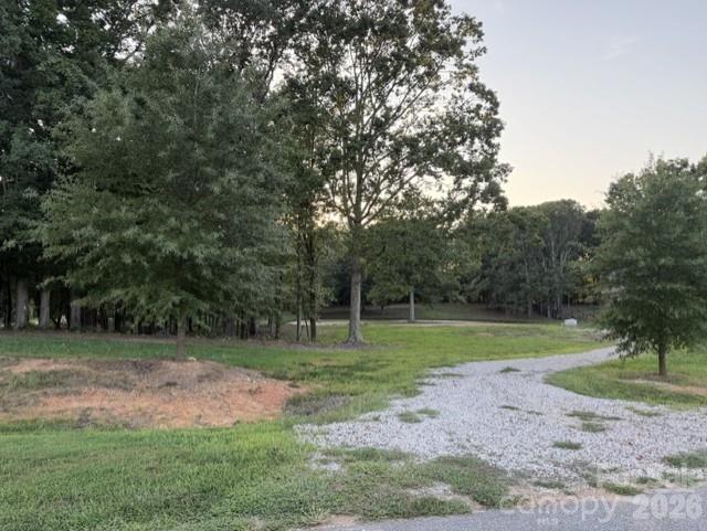 1005 Marthas Meadow Lane 6