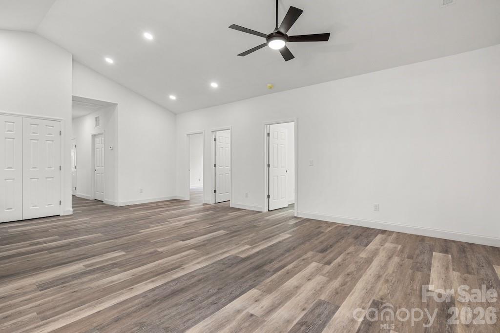 503 E Dunlap Street Property Photo 10