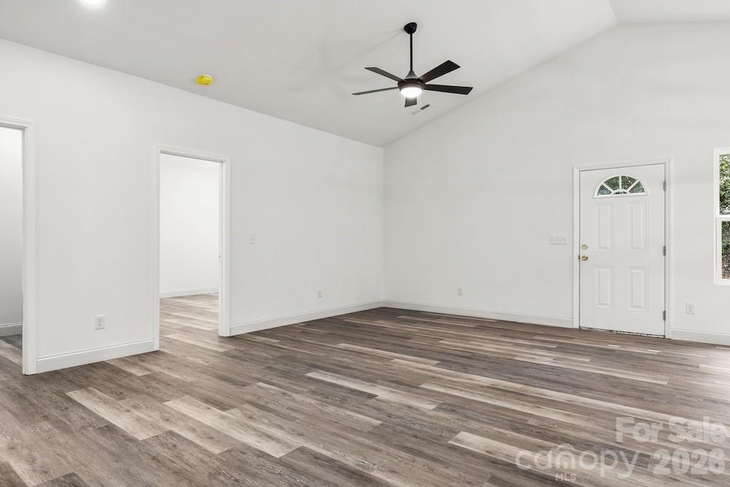503 E Dunlap Street Property Photo 16