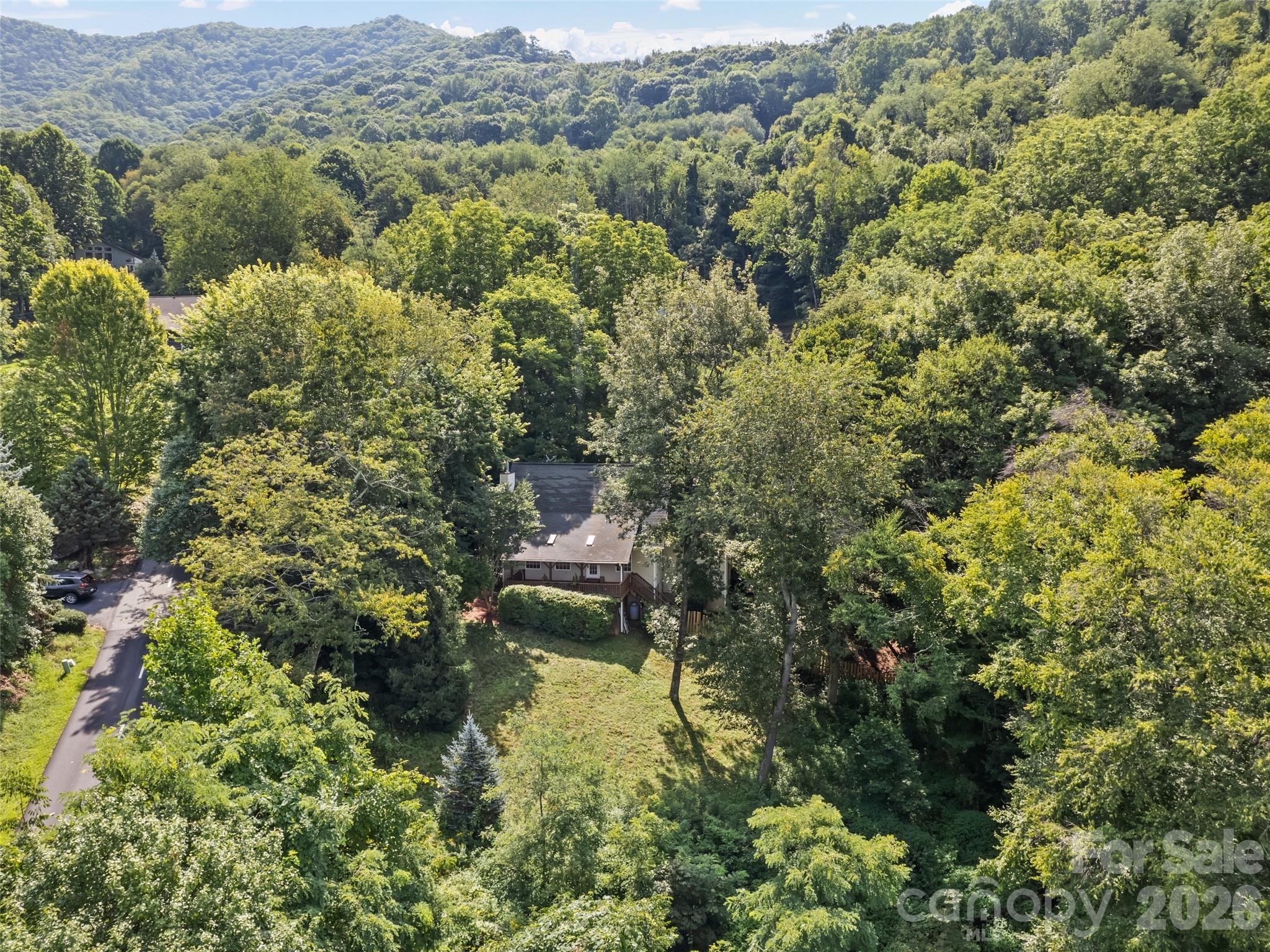 154 Presidential Drive Property Photo 10