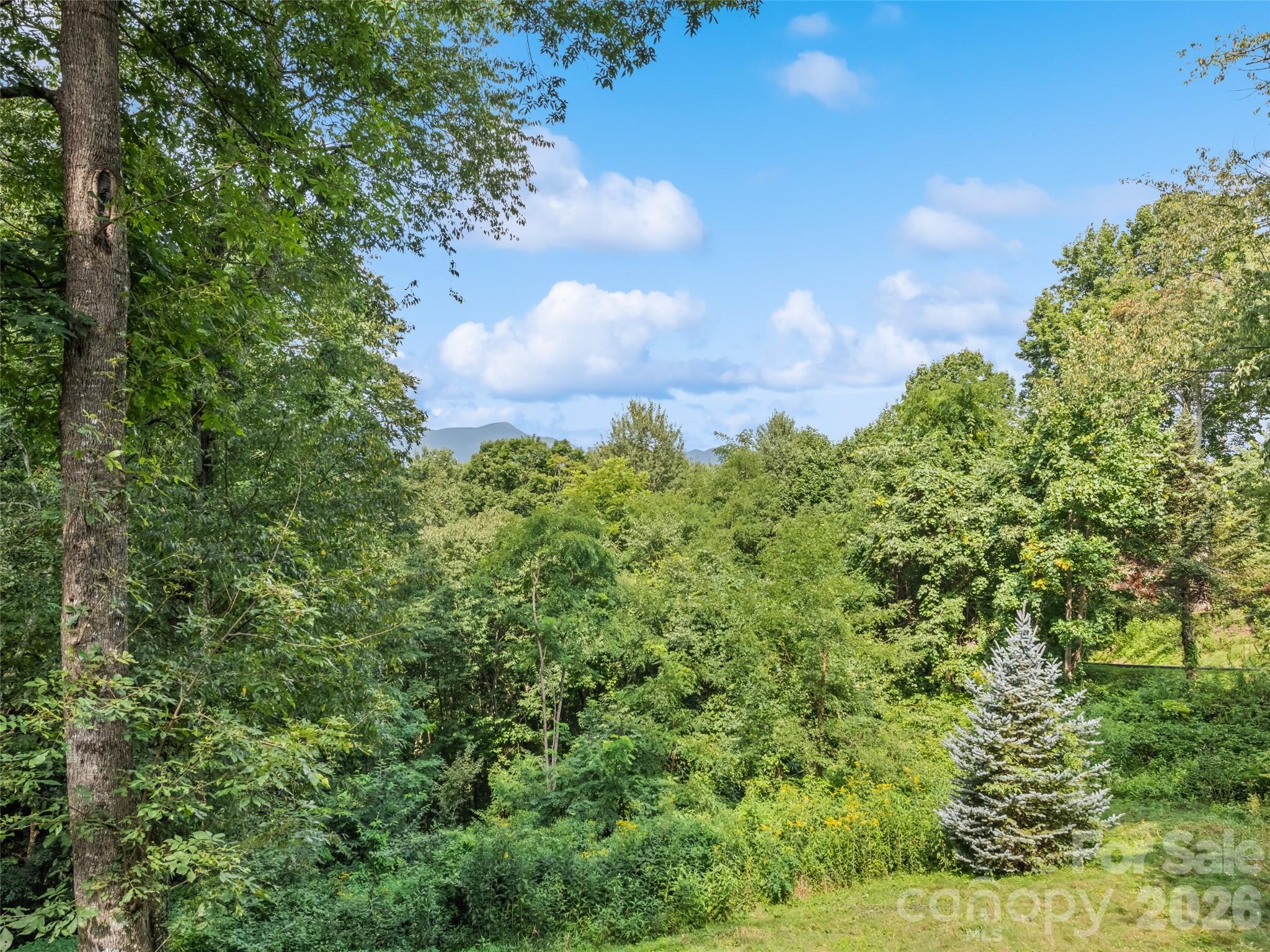 154 Presidential Drive Property Photo 12
