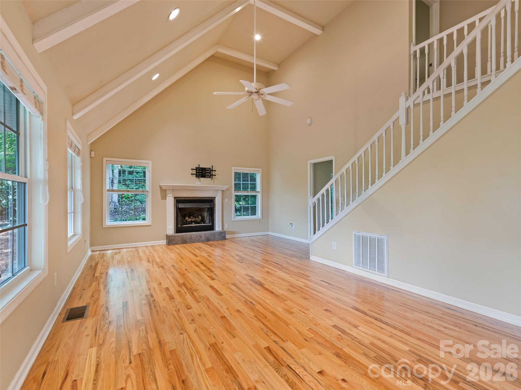 154 Presidential Drive Property Photo 15