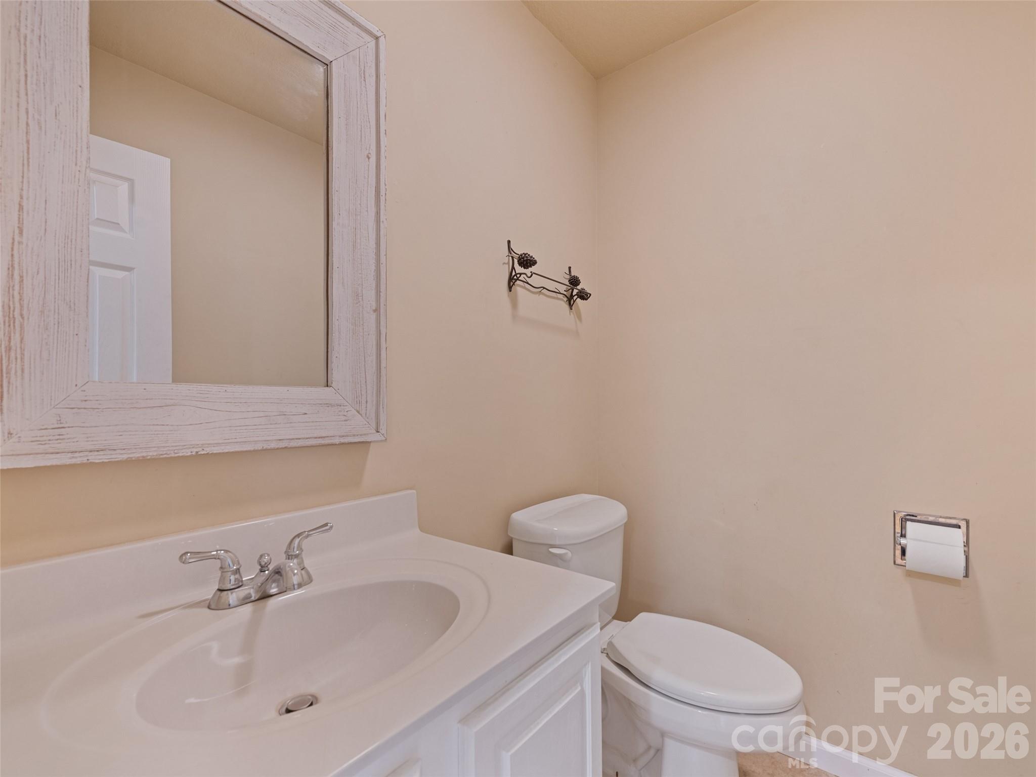 154 Presidential Drive Property Photo 27
