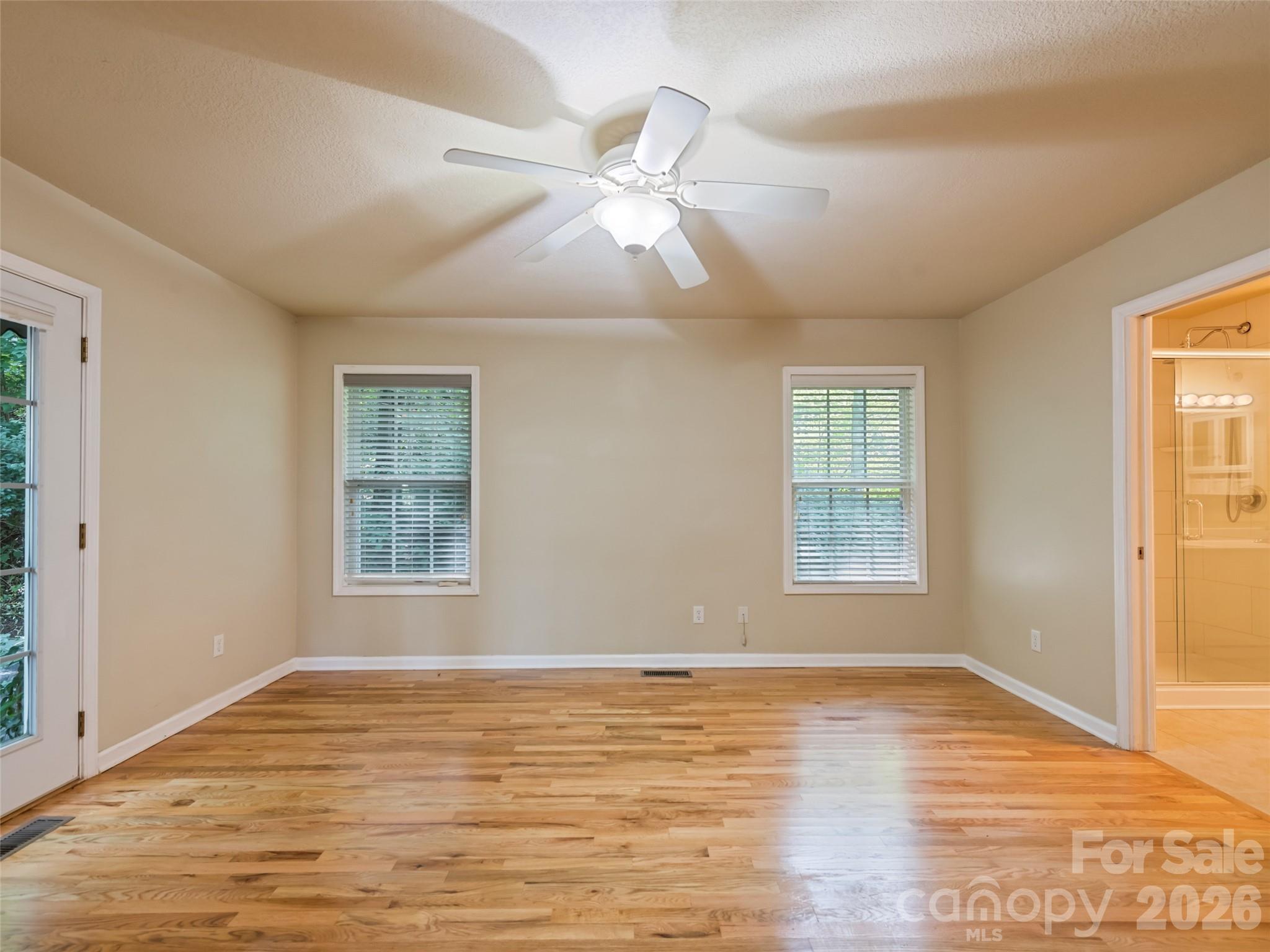 154 Presidential Drive Property Photo 29