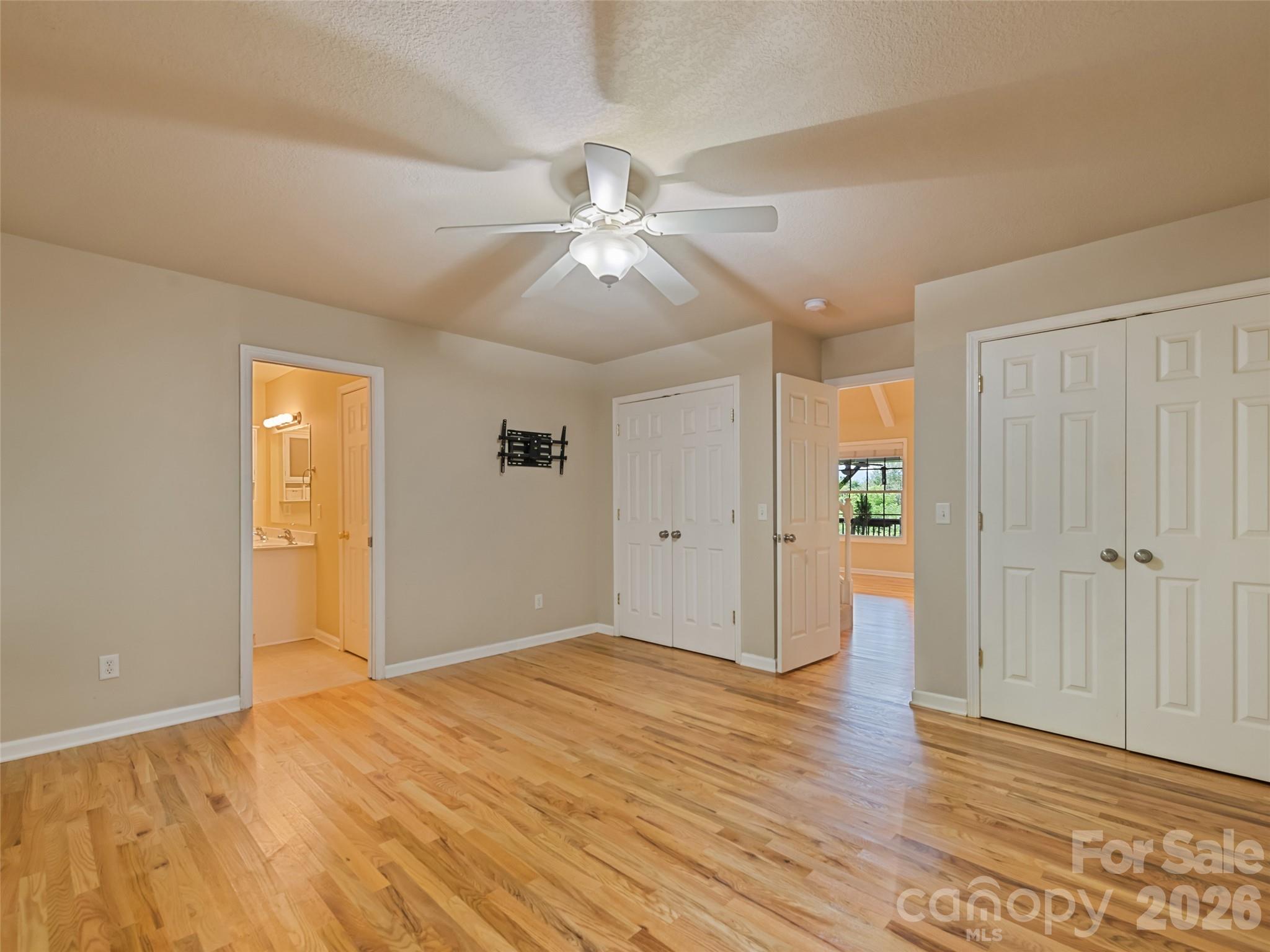 154 Presidential Drive Property Photo 31