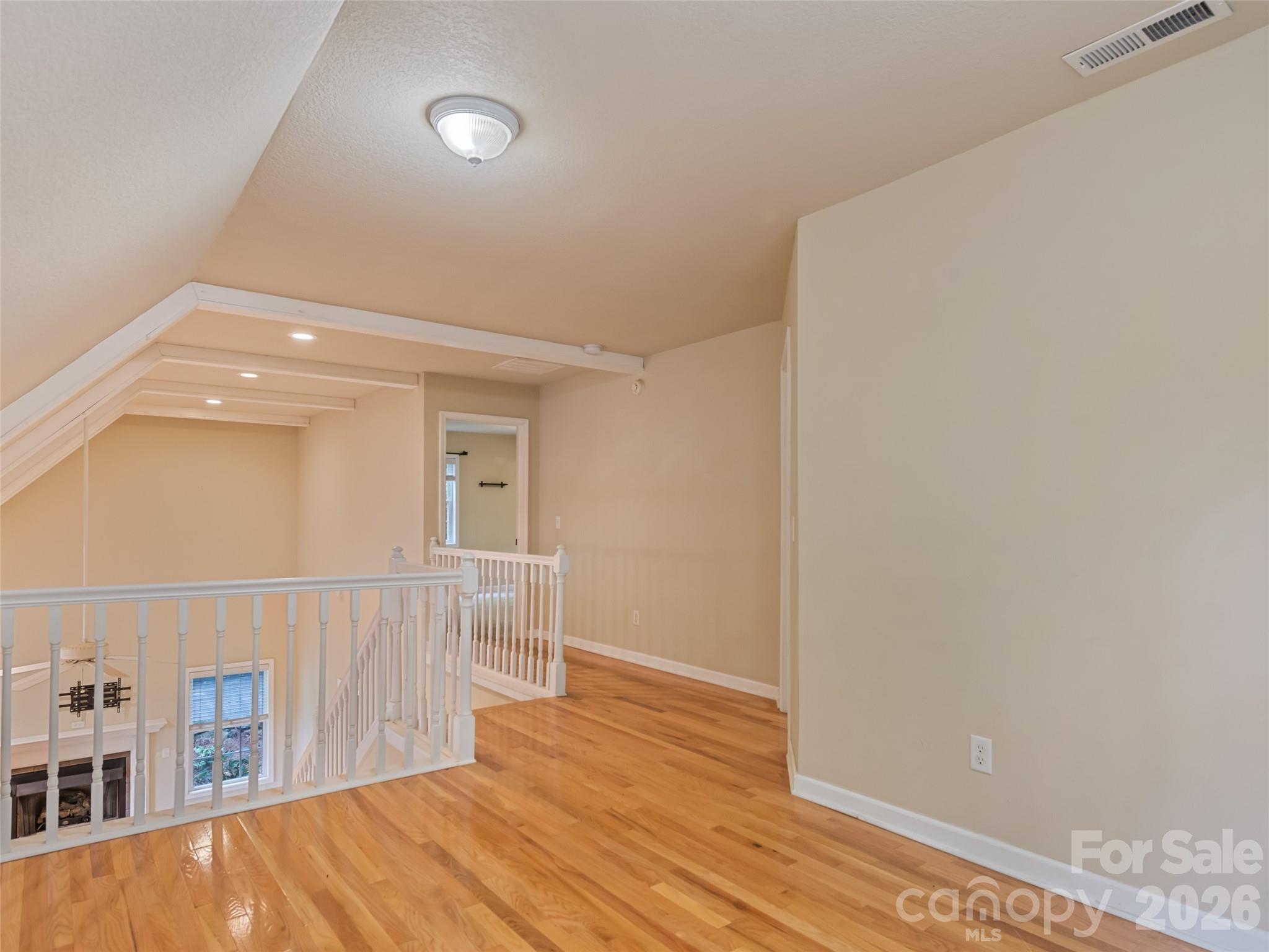 154 Presidential Drive Property Photo 34