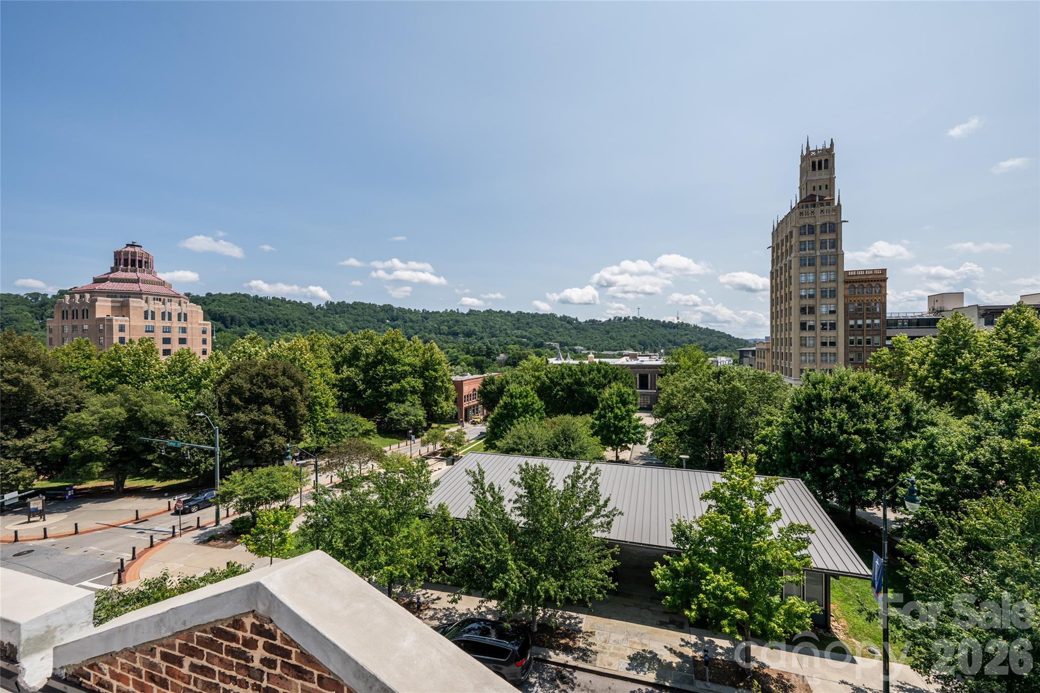 122 College Street 301 Property Photo 45