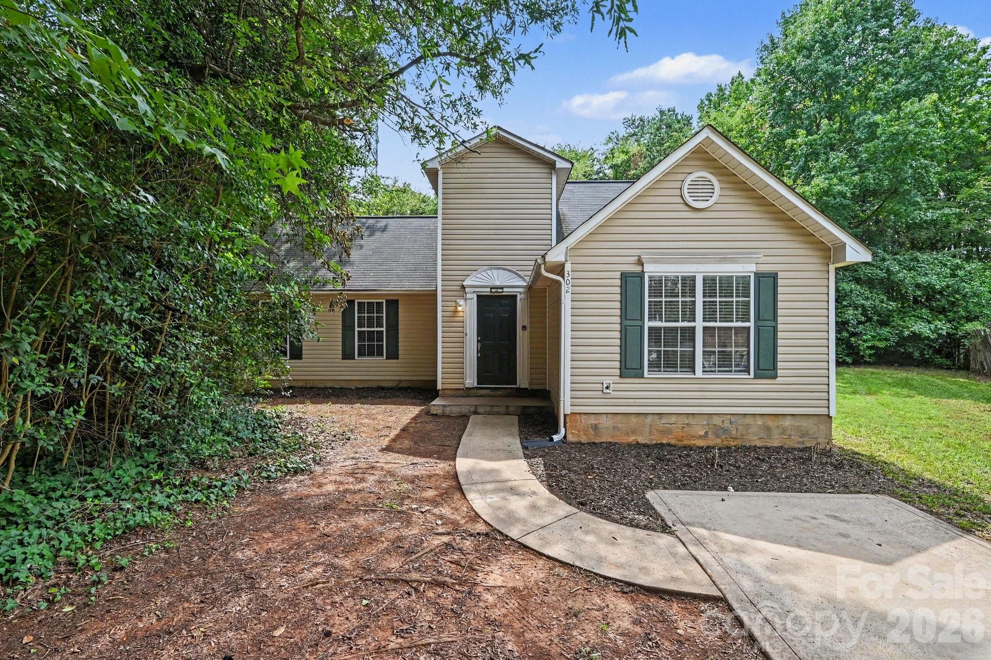 302 Touch Me Not Lane Property Photo 1