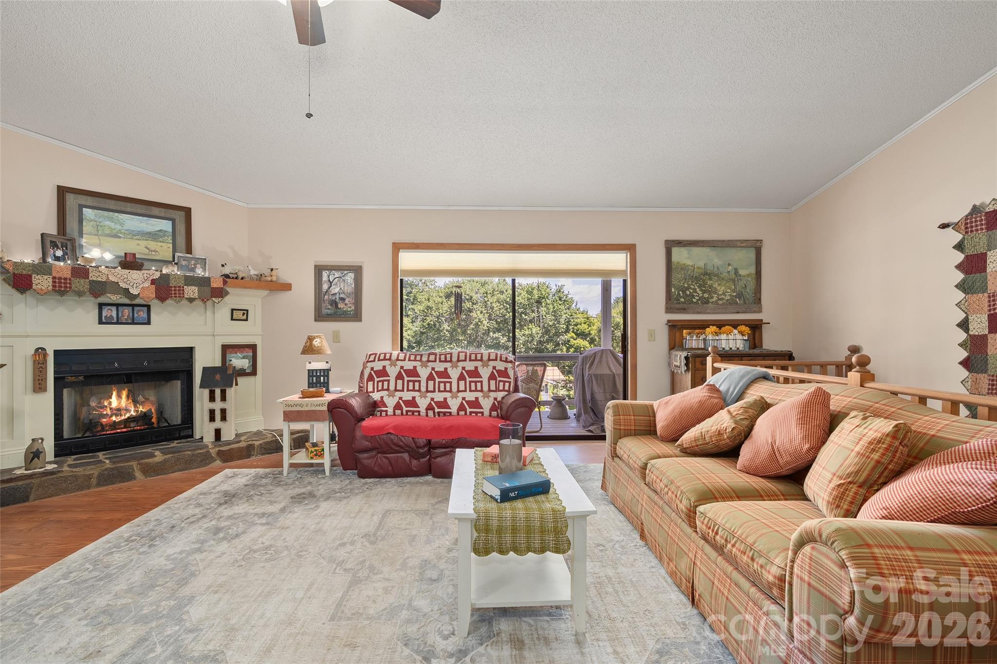 43 Thoren Court Property Photo 11