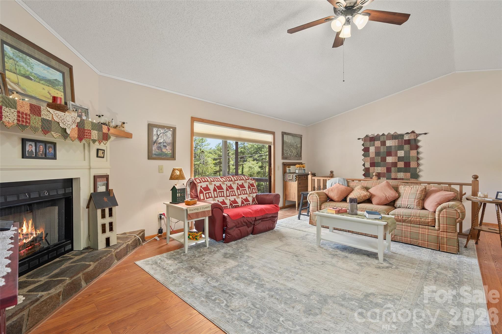 43 Thoren Court Property Photo 13