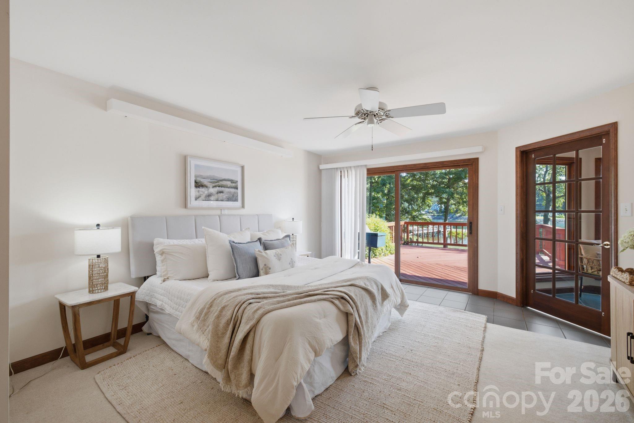 125 Misty Cove Lane Property Photo 8