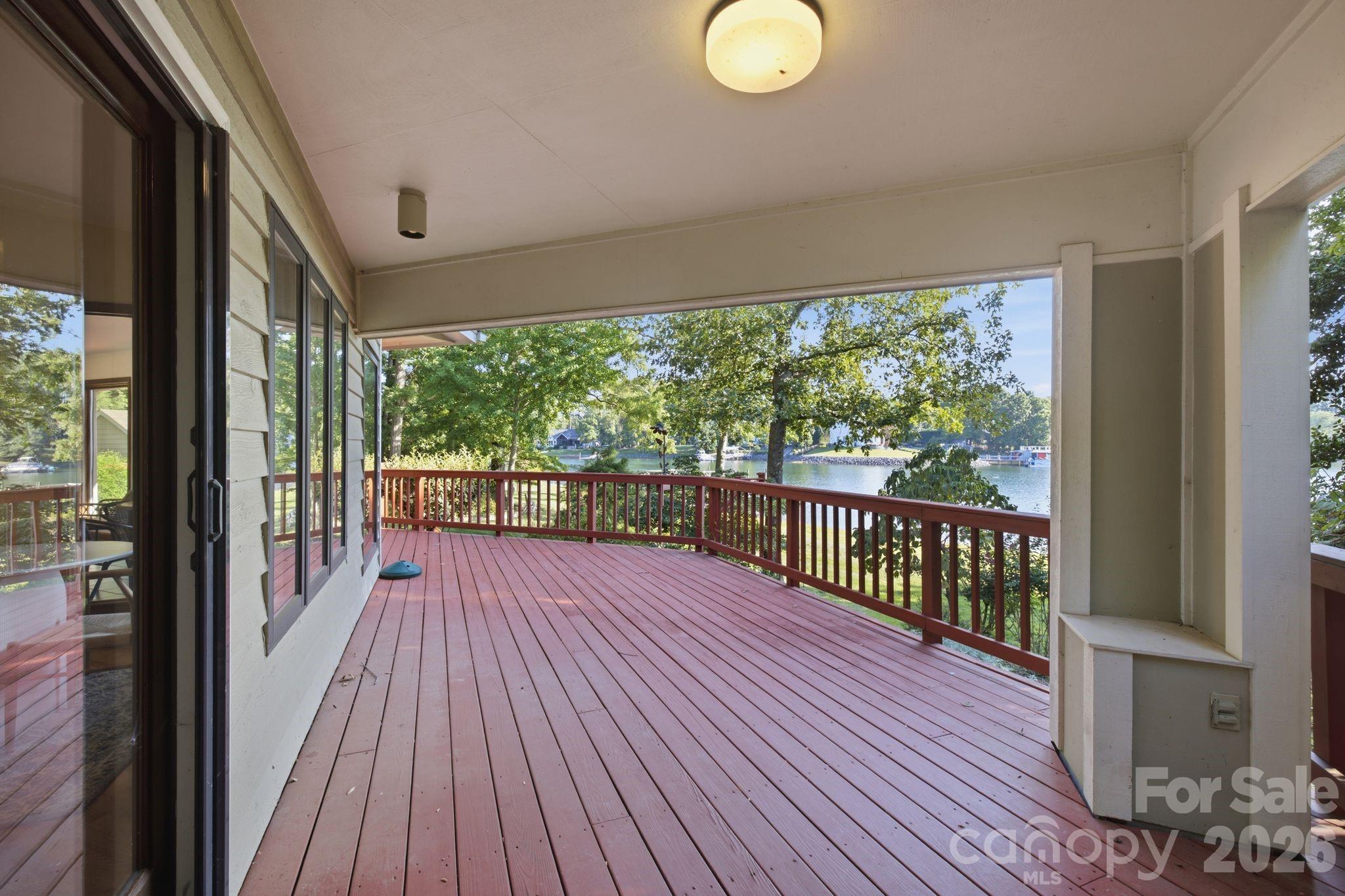 125 Misty Cove Lane Property Photo 19