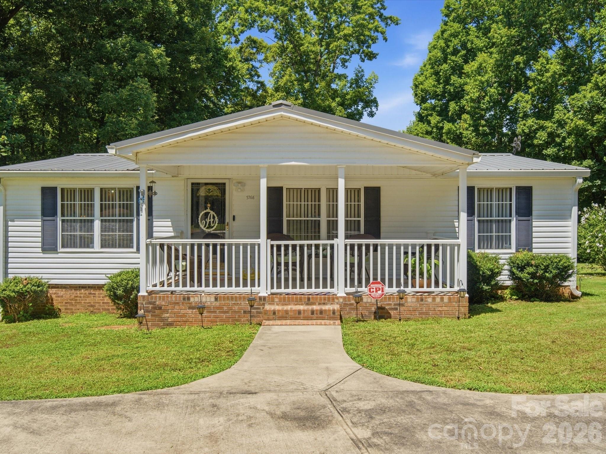 5766 Adicks Court Property Photo 1