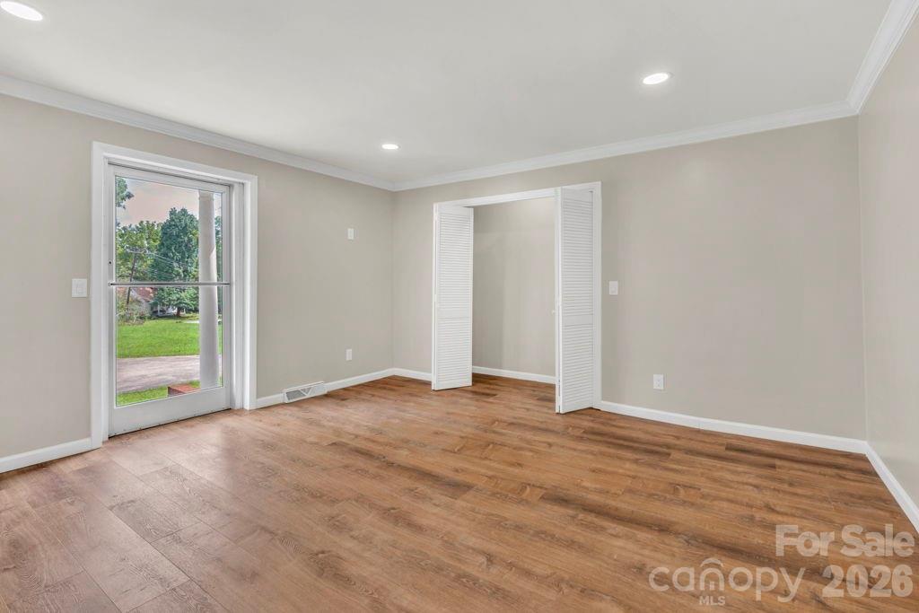 490 Morehead Road Property Photo 23