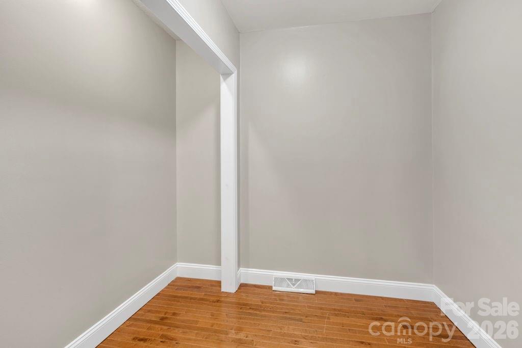 490 Morehead Road Property Photo 33