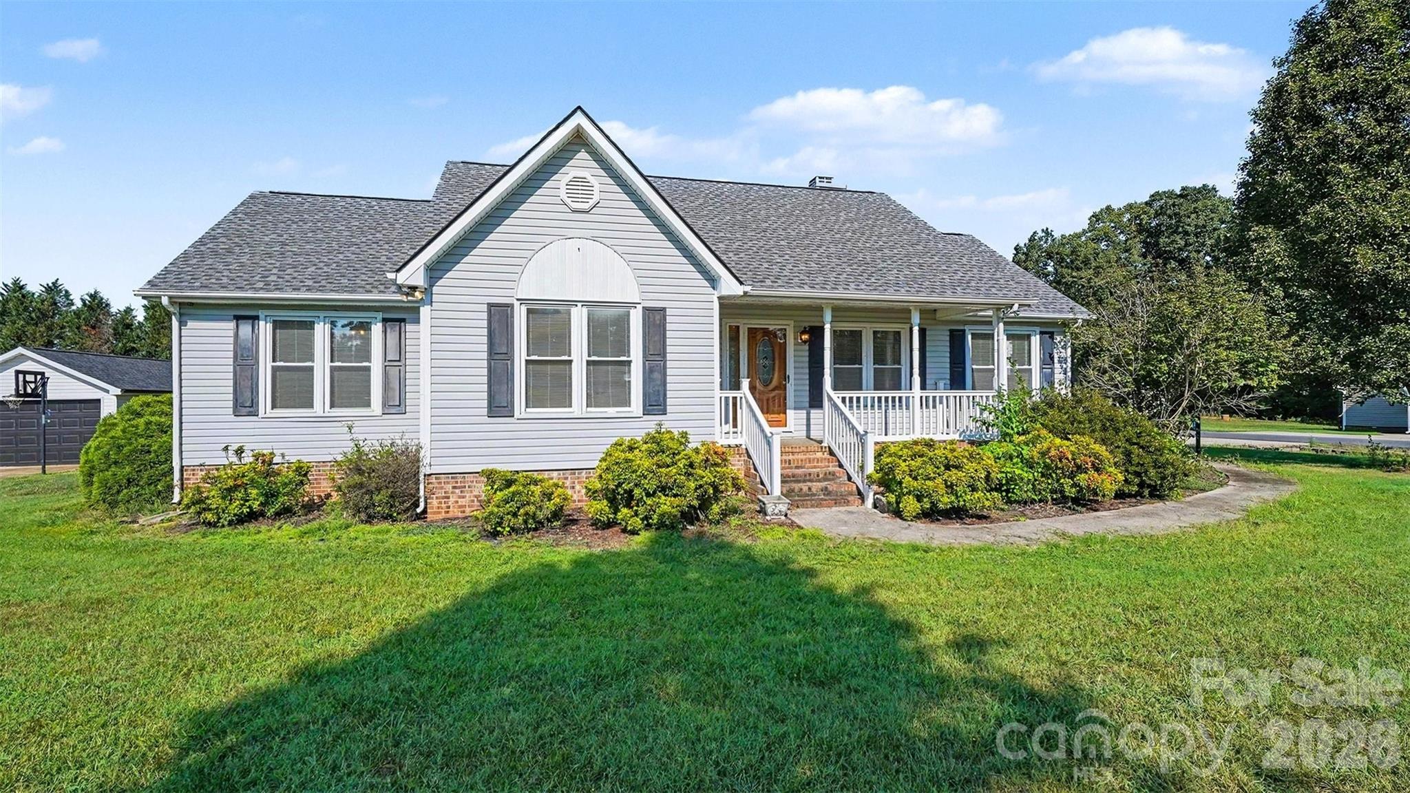 2900 Spencers Grove Road Property Photo 1