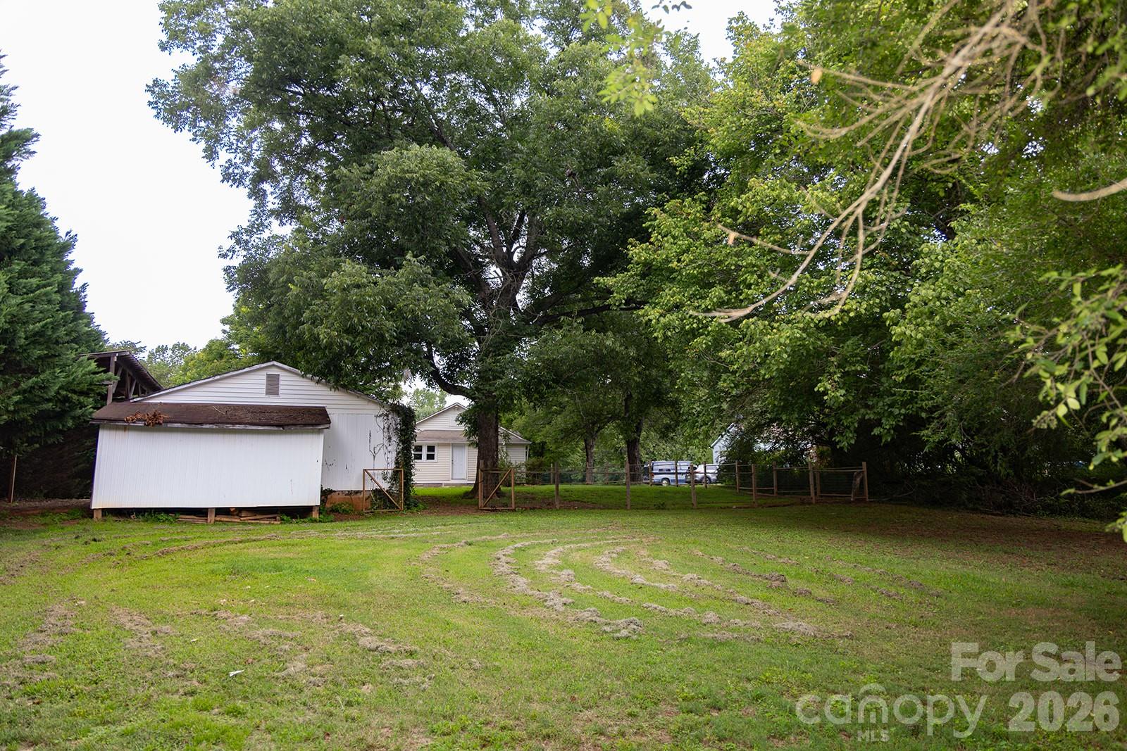 4170 Duff Drive Property Photo 2