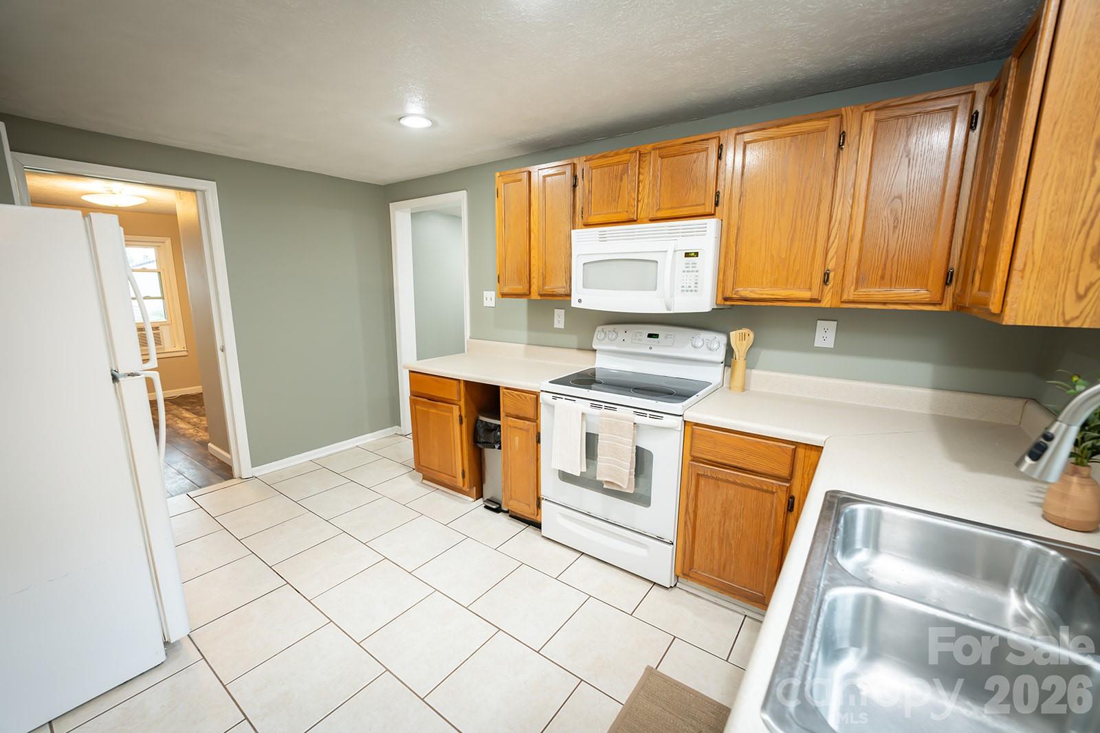 4170 Duff Drive Property Photo 8