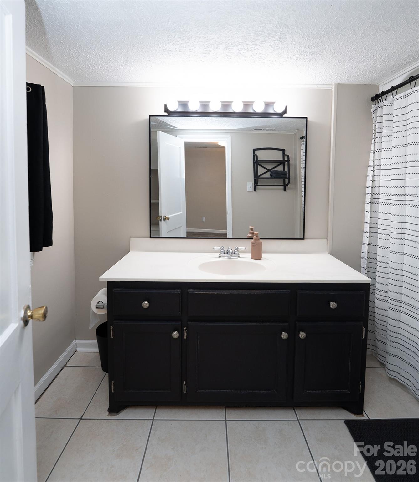 4170 Duff Drive Property Photo 18