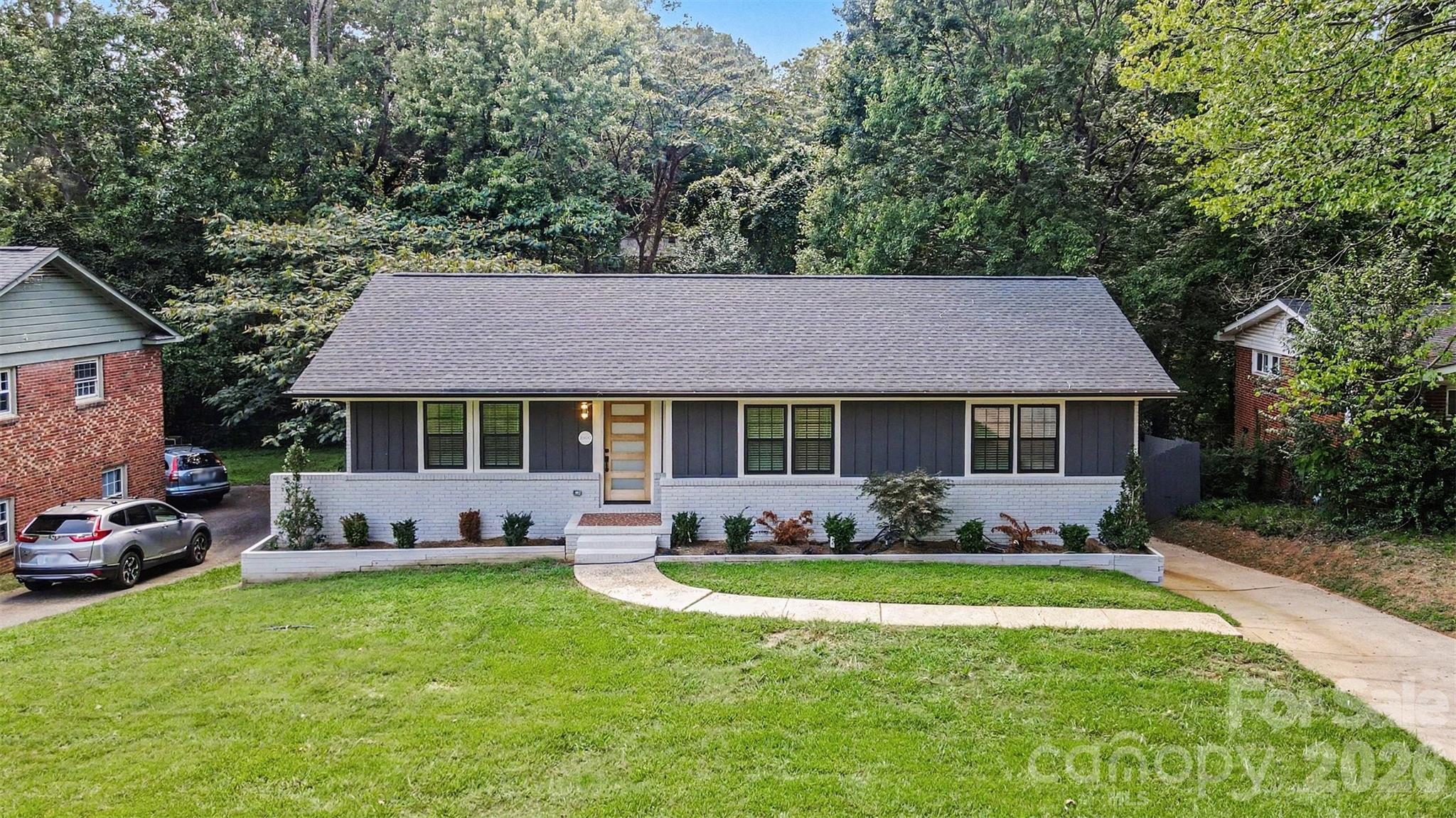 2000 Kilborne Drive Property Photo 1
