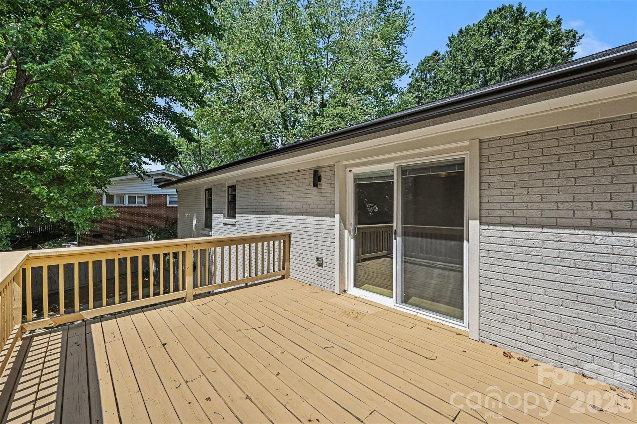 2000 Kilborne Drive Property Photo 43