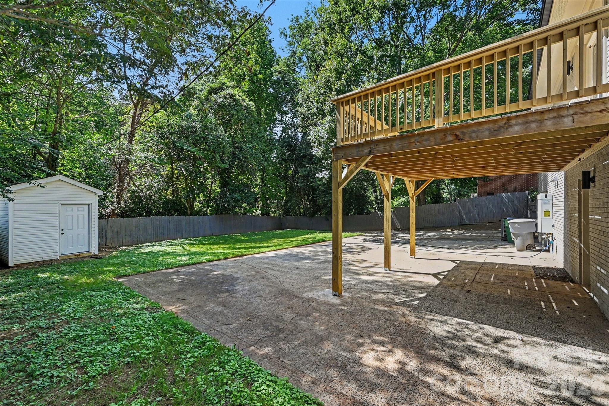 2000 Kilborne Drive Property Photo 45