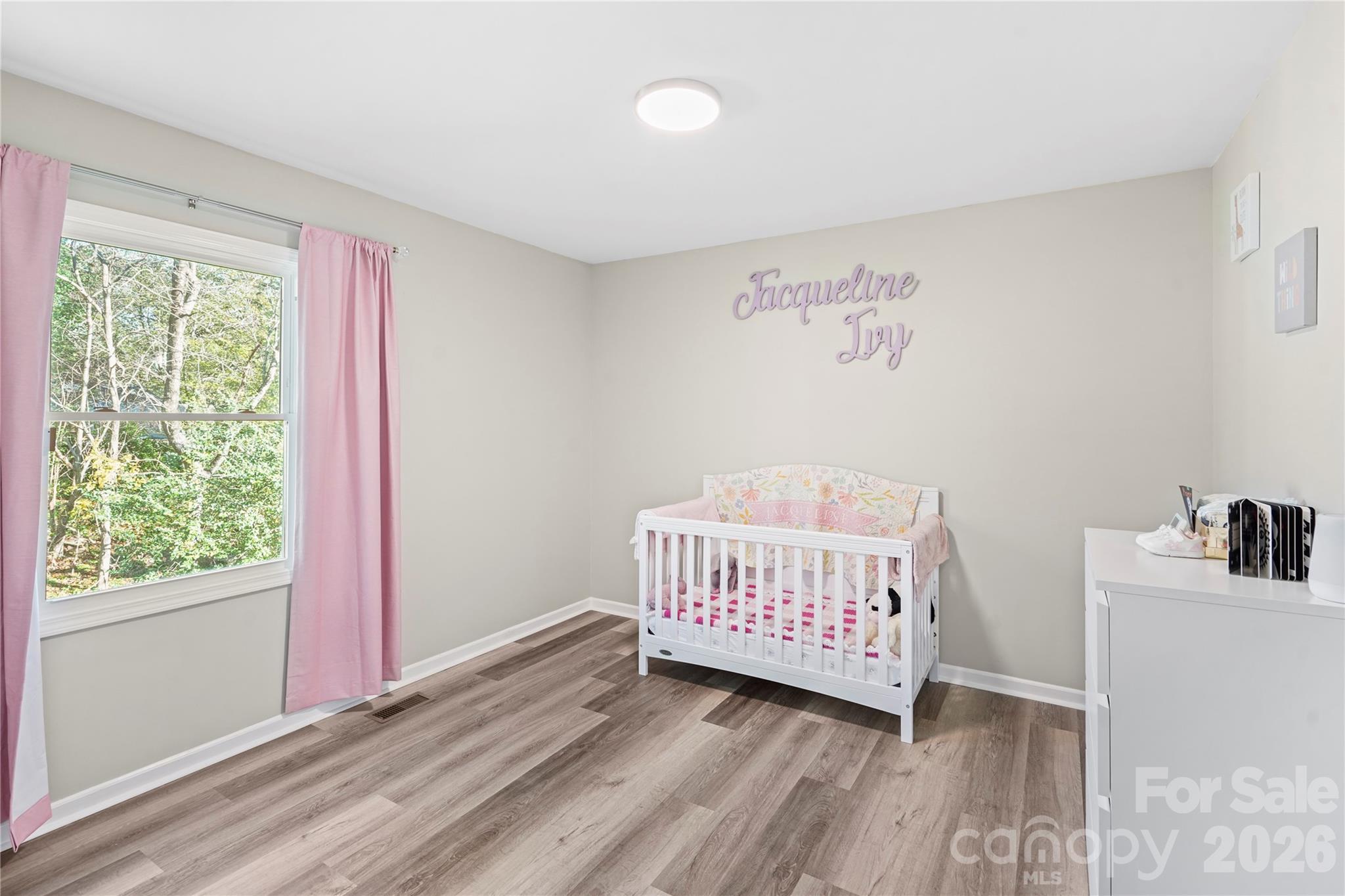 624 Dundeen Drive Property Photo 13