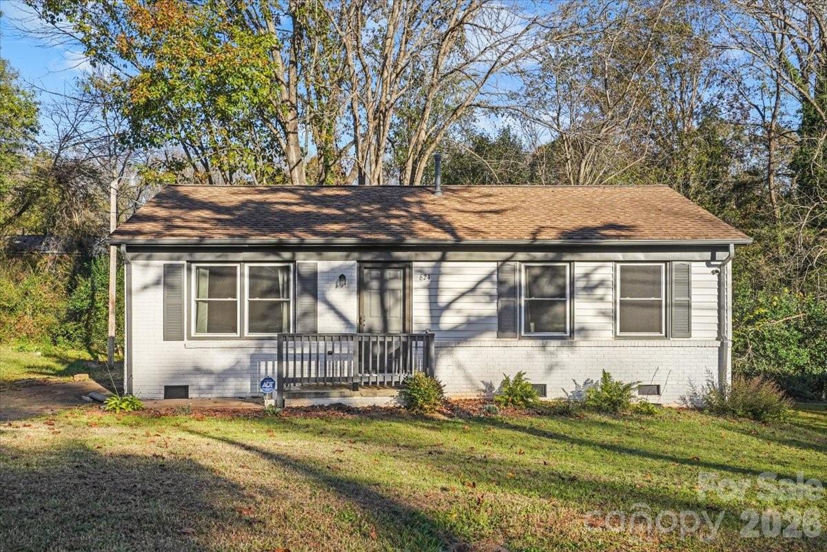 624 Dundeen Drive Property Photo 17