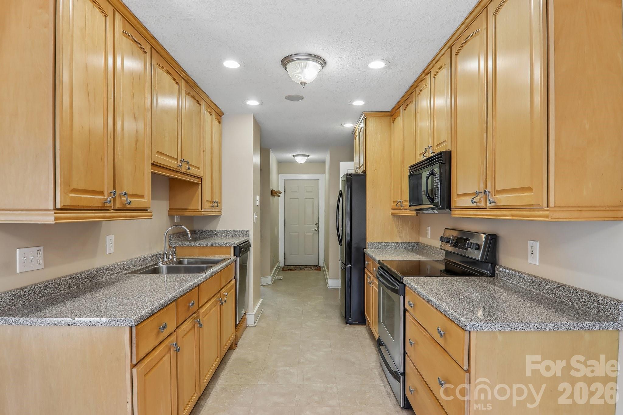 1414 Kanuga Road Property Photo 10