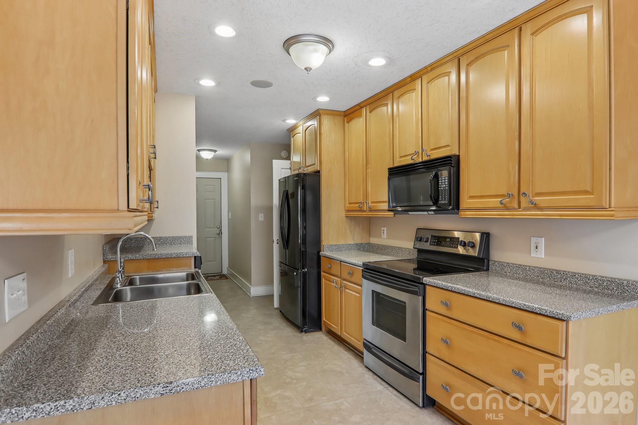 1414 Kanuga Road Property Photo 11