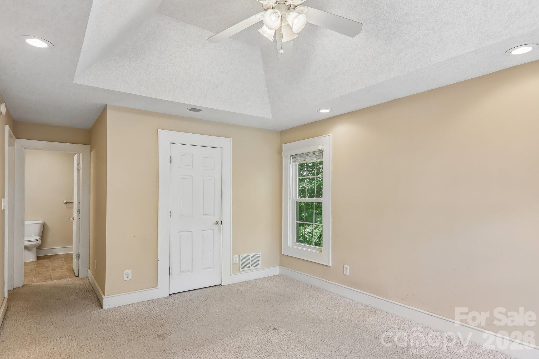 1414 Kanuga Road Property Photo 15