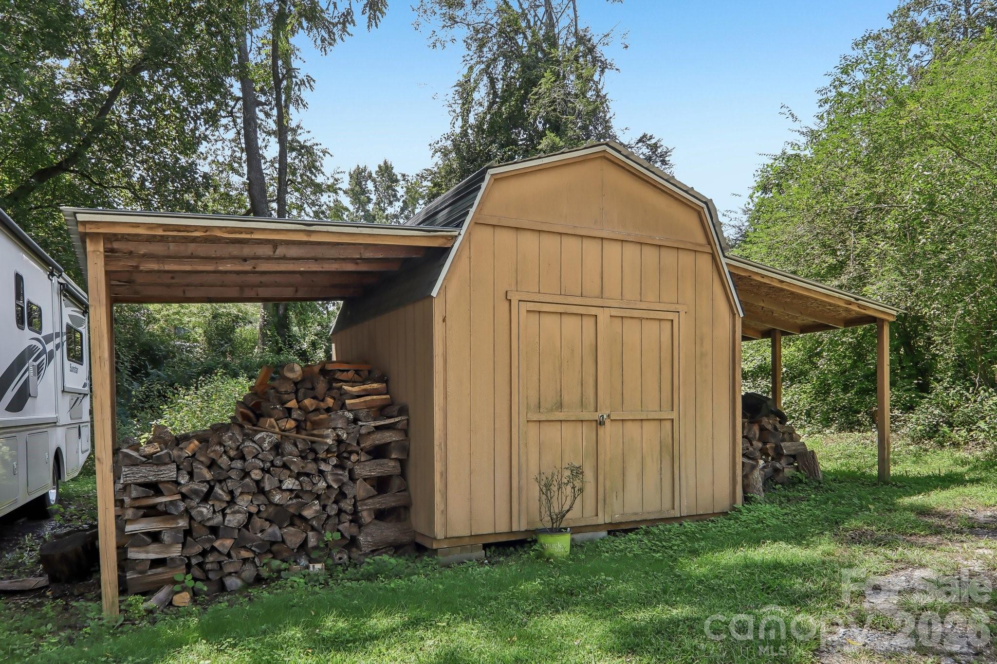 1414 Kanuga Road Property Photo 31