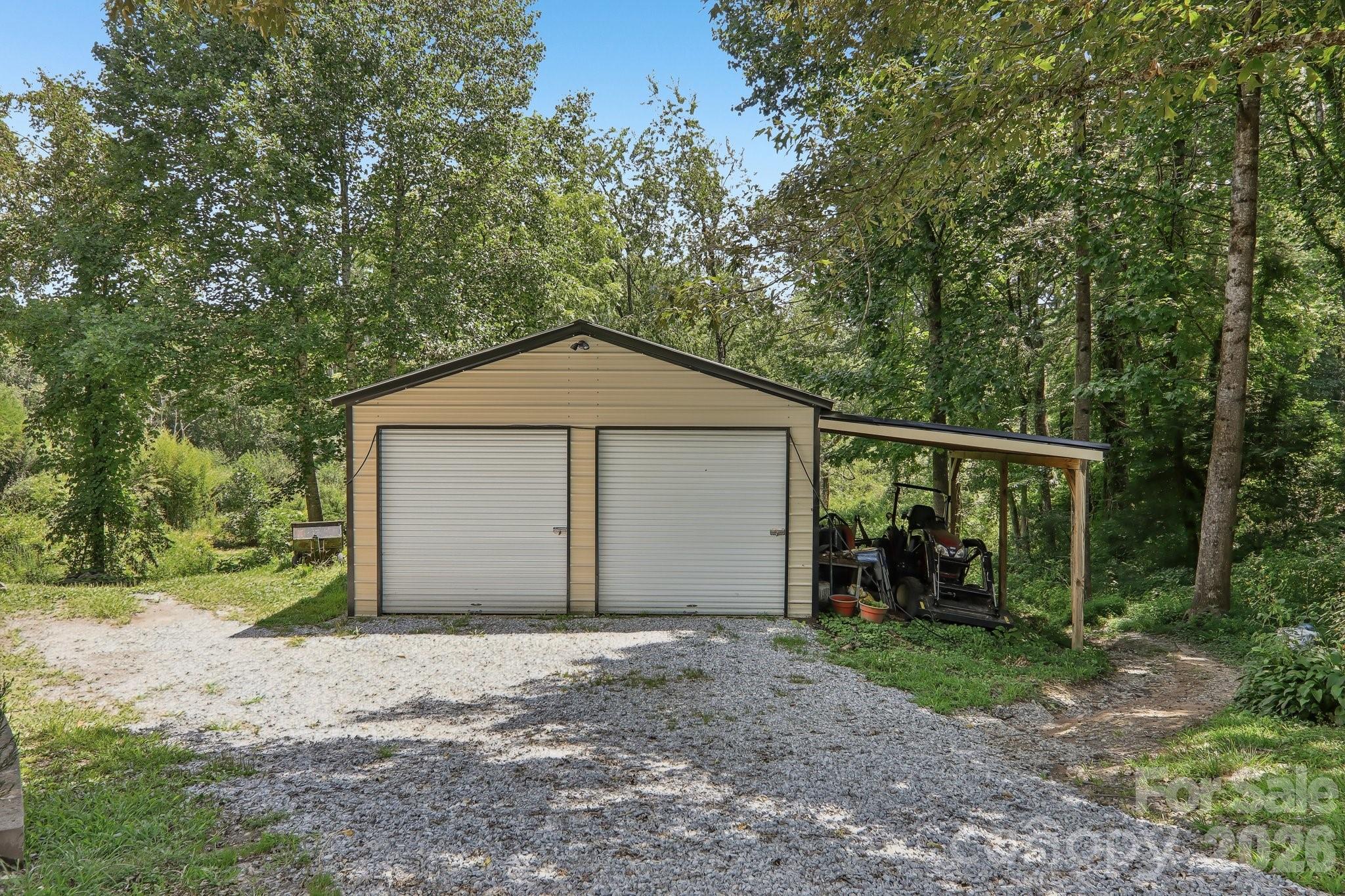 1414 Kanuga Road Property Photo 32