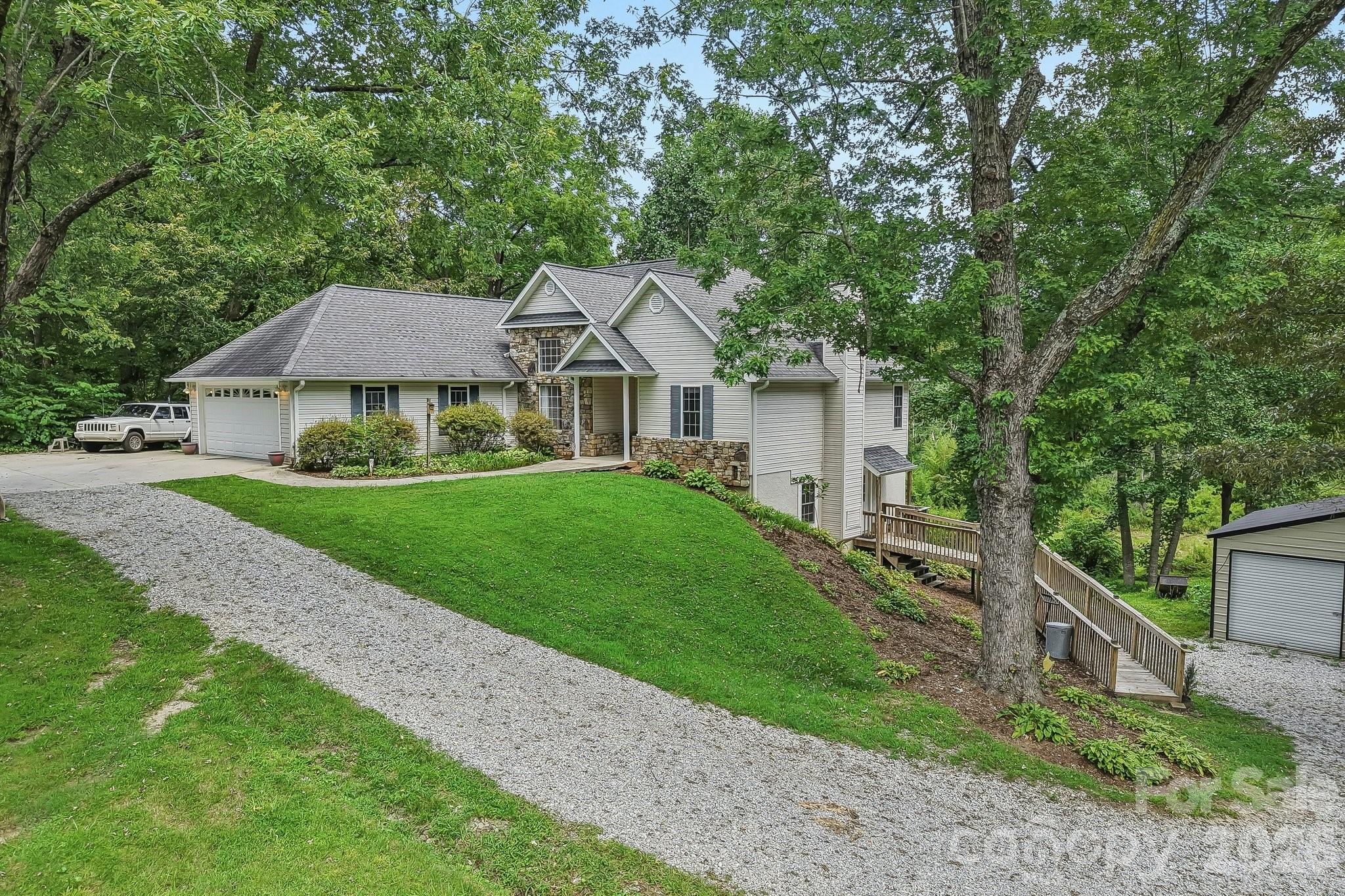 1414 Kanuga Road Property Photo 37