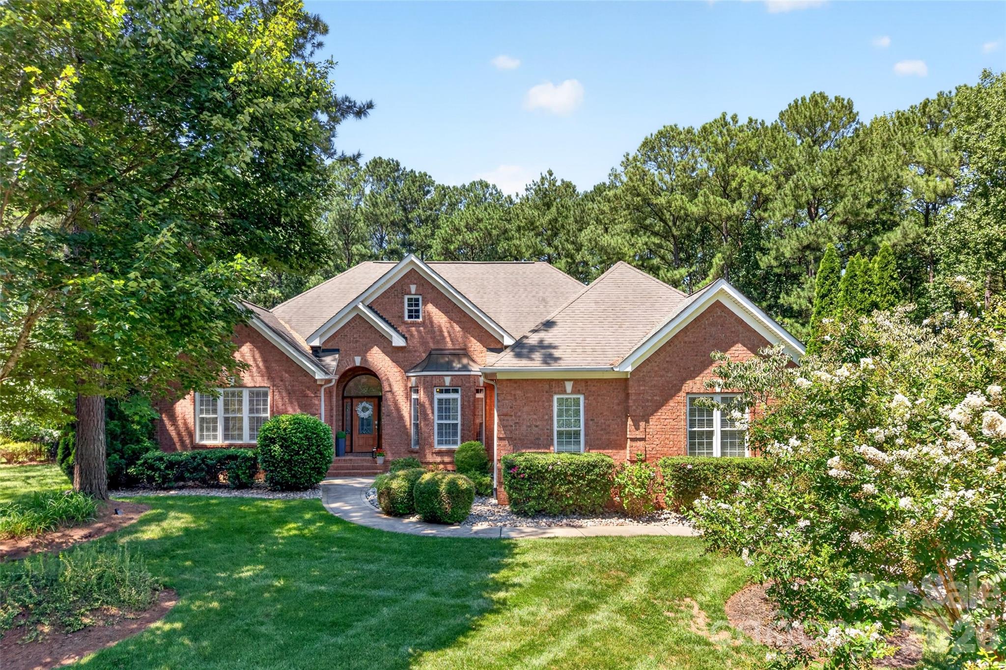 4565 River Hills Drive Property Photo 1